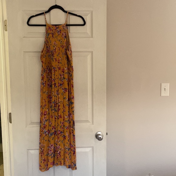 Floral Halter Midi Dress - Picture 2 of 2